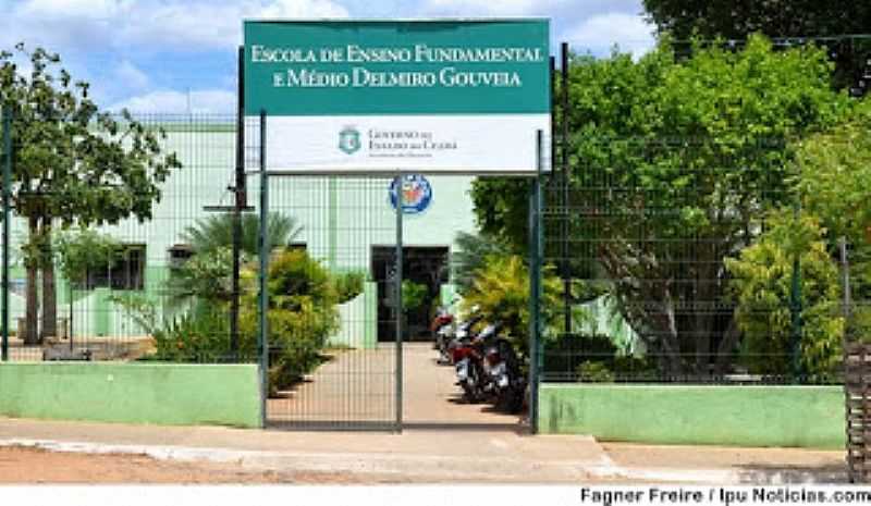 DELMIRO GOUVEIA-CE-ESCOLA DE ENSINO FUNDAMENTAL-FOTO:PROFESSORFRANCISCOMELLO. - DELMIRO GOUVEIA - CE