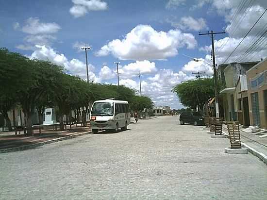 RUA E PRAA EM OURO BRANCO-FOTO:GILBERTO CARVALHO JU - OURO BRANCO - AL