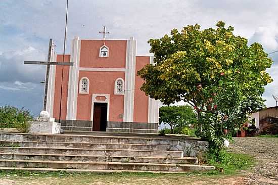 IGREJA CATLICA EM DOM MAURICIO-FOTO:KREWINKEL-TERTO DE A - DOM MAURCIO - CE