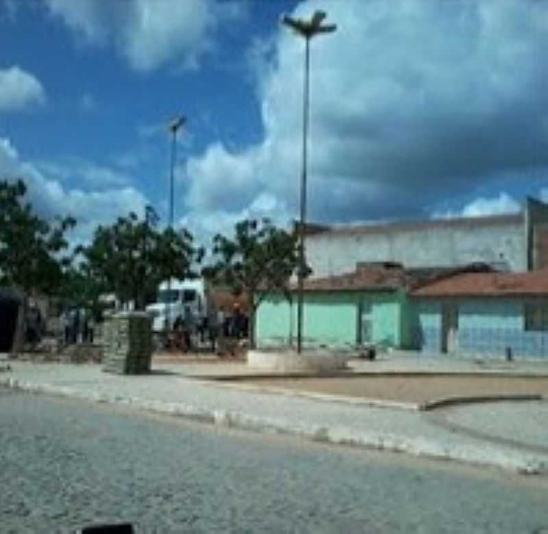 ESPERANA-CE-CENTRO DA VILA-FOTO:LINDOMAR RODRIGUES  - ESPERANA - CE