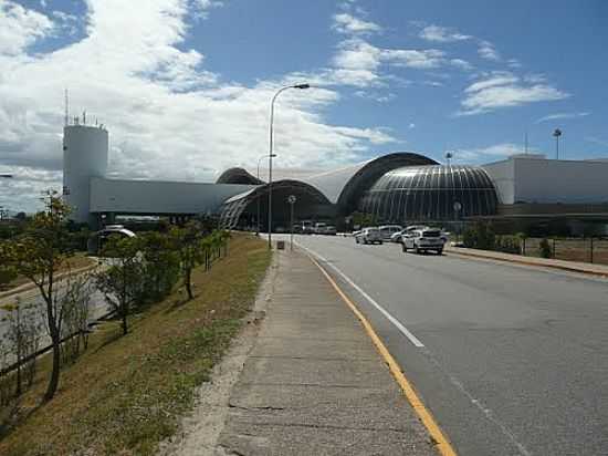 AEROPORTO PINTO MARTINS EM FORTALEZA-FOTO:PAULO TARGINO MOREIR - FORTALEZA - CE