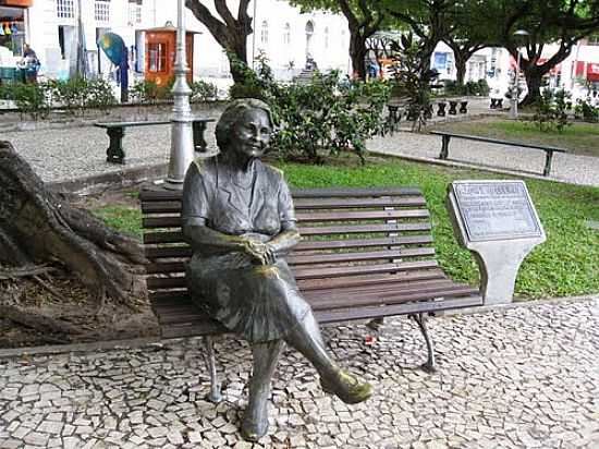HOMENAGEM  RAQUEL DE QUEIROZ NA PRAA DOS LEES EM FORTALEZA-CE-FOTO:FRANCISCO EDSON MEND - FORTALEZA - CE