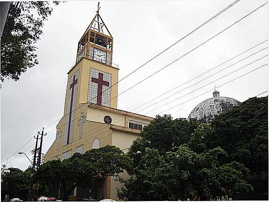 IGREJA DO SAGRADO CORAO DE JESUS EM FORTALEZA-FOTO:FRANCISCO EDSON MEND - FORTALEZA - CE