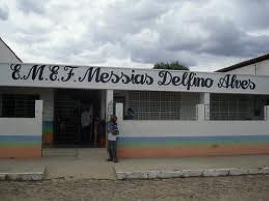 E.M.E.F.MESSIAS DELFINO ALVES NA LOCALIDADE DE SO JOO EM GENERAL SAMPAIO-FOTO:NILDO2012.BLOGSPOT. - GENERAL SAMPAIO - CE
