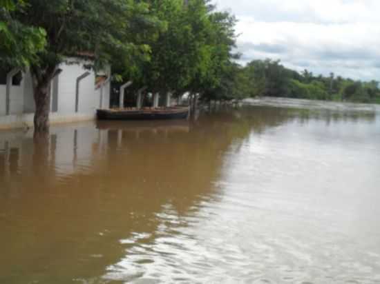 RIO ACARAU,, POR CARLA PAIVA DE ARAUJO - GROAIRAS - CE