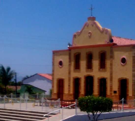 IGREJA MATRIZ NOSSA SENHORA DO ROSRIO, POR POUSADA GROARAS E RESTAURANTE - GROAIRAS - CE