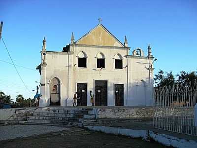 IGREJA DE GUAIUBA POR FRANCISCO EDSON MEND - GUAIBA - CE