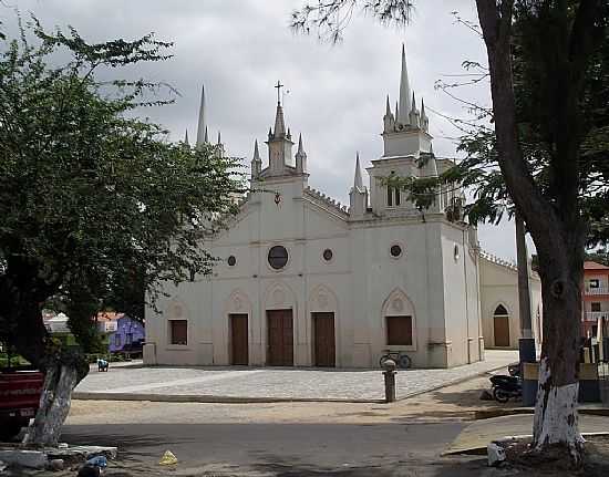 GUARACIABA DO NORTE-CE-MATRIZ DE N.SRA.DOS PRAZERES-FOTO:IVO DIAS - GUARACIABA DO NORTE - CE