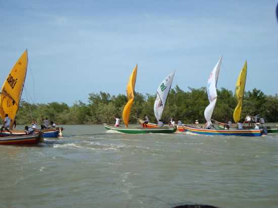 REGATA DE CANOAS, POR BRAGA MATIAS - GURI - CE