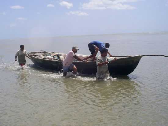 CANOA PESQUEIRA DE GURI, POR BRAGA MATIAS - GURI - CE