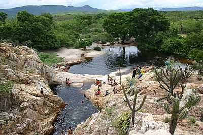 BANHO DE PIRAPORA-FOTO:DARLAN FONTENELE MAG - IBUGUAU - CE