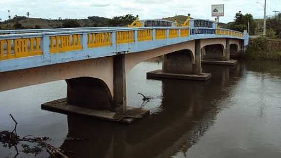 PONTE FERNANDES LIMA,EDIFICADA EM 1921 EM PASSO DE CAMARAGIBE-FOTO:HENRIQUE DE BORBA - PASSO DE CAMARAGIBE - AL