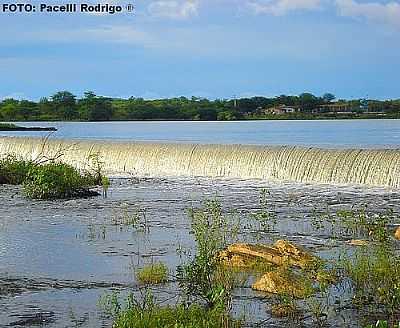 SANGRIA DA BARRAGEM DO RIO CUPIM EM INDEPENDNCIA, POR PACELLI. - INDEPENDNCIA - CE