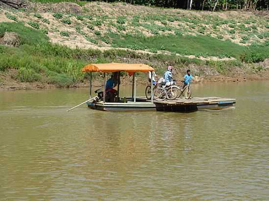 TRAVESSIA DO RIO ACRE EM PORTO ACRE-AC-FOTO:MARCELO F. ALBUQUERQ - PORTO ACRE - AC