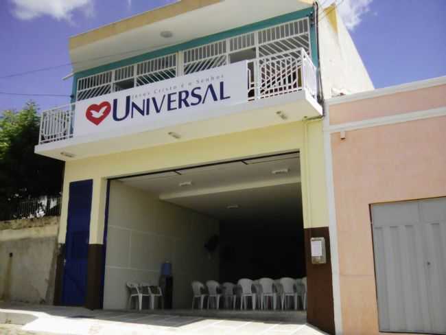 IGREJA UNIVERSAL DE IPAUMIRIM, TEMPLOS EVANGELICOS TAMBEM EMBELEZAM AS ARQUITETURAS DA CIDADE.  POR MAILSON - IPAUMIRIM - CE