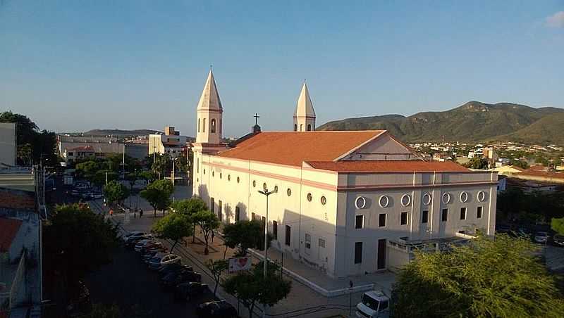 IMAGENS DA CIDADE DE ITAPIPOCA - CE - ITAPIPOCA - CE