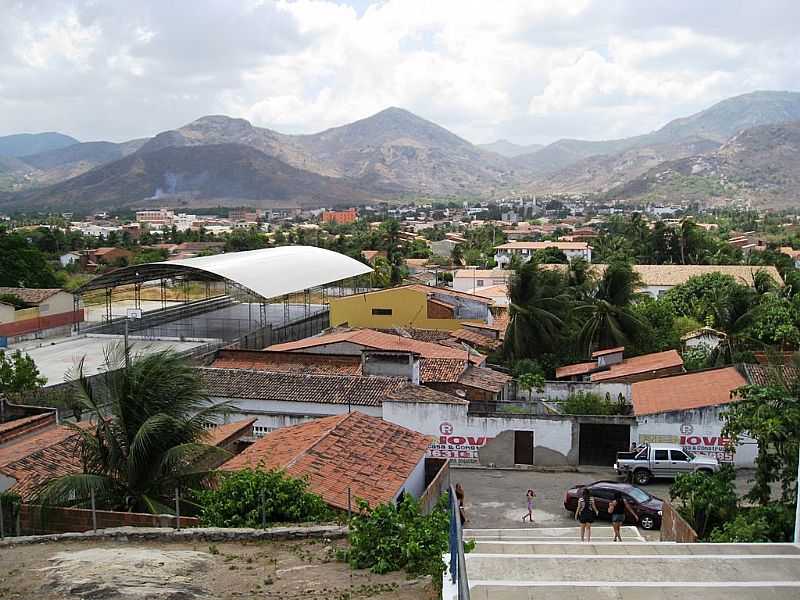 ITAPIPOCA-CE-VISTA DA CIDADE ATRAVS DO MORRO DO CRUZEIRO-FOTO:FRANCISCO EDSON MENDONA - ITAPIPOCA - CE