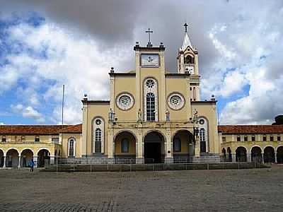 IGREJA DOS FRANCISCANOS - PA DAS ALMAS, JUAZEIRO POR FRANCISCO E M - JUAZEIRO DO NORTE - CE