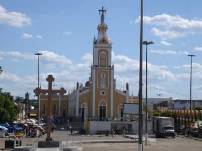 BASLICA MENOR DE NOSSA SENHORA DAS DORES, POR EDIVAN - JUAZEIRO DO NORTE - CE