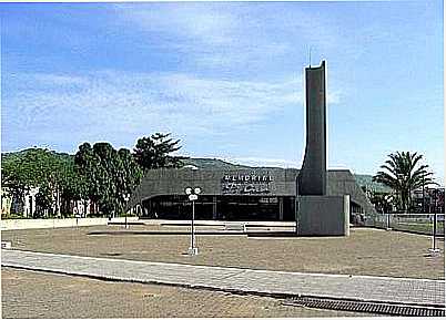 MEMORIAL PADRE CICERO POR SERGIMARIO SILVA - JUAZEIRO DO NORTE - CE