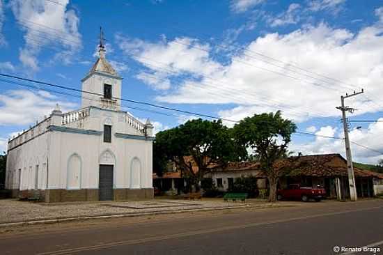 IGREJA EM LAGOA DO JUVENAL-FOTO:RENATO H P BRAGA - LAGOA DO JUVENAL - CE