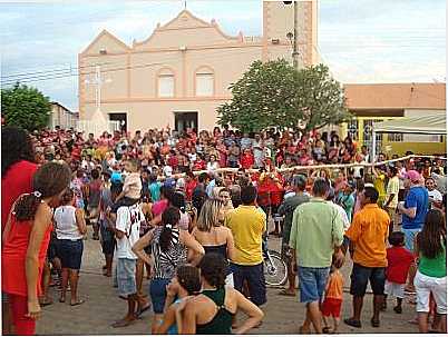 LEVANTAMENTO DA BANDEIRA MANGABEIRA, POR SANDRA FELIX DE SOUSA - LAVRAS DA MANGABEIRA - CE