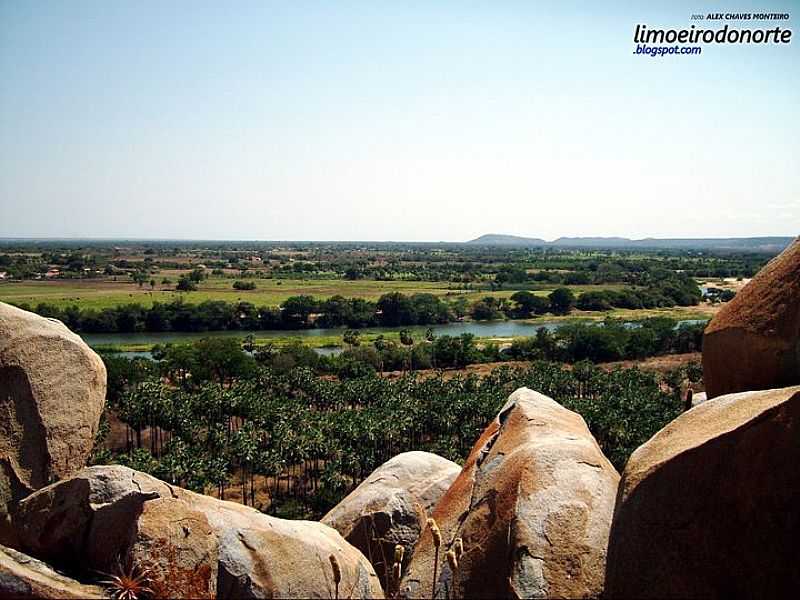 VISTA DOS MORROS E A 