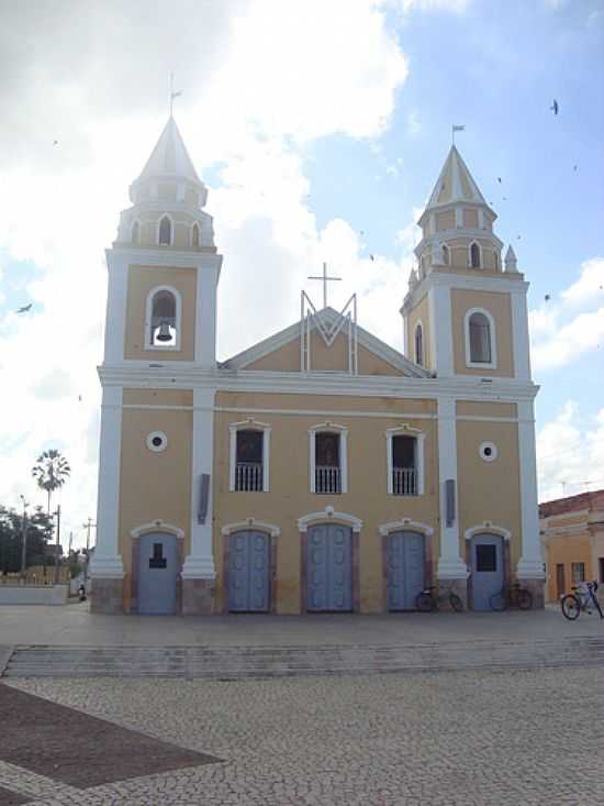 IGREJA MATRIZ DA IMACULADA CONCEIO-FOTO:ZEMAKILA - LIMOEIRO DO NORTE - CE