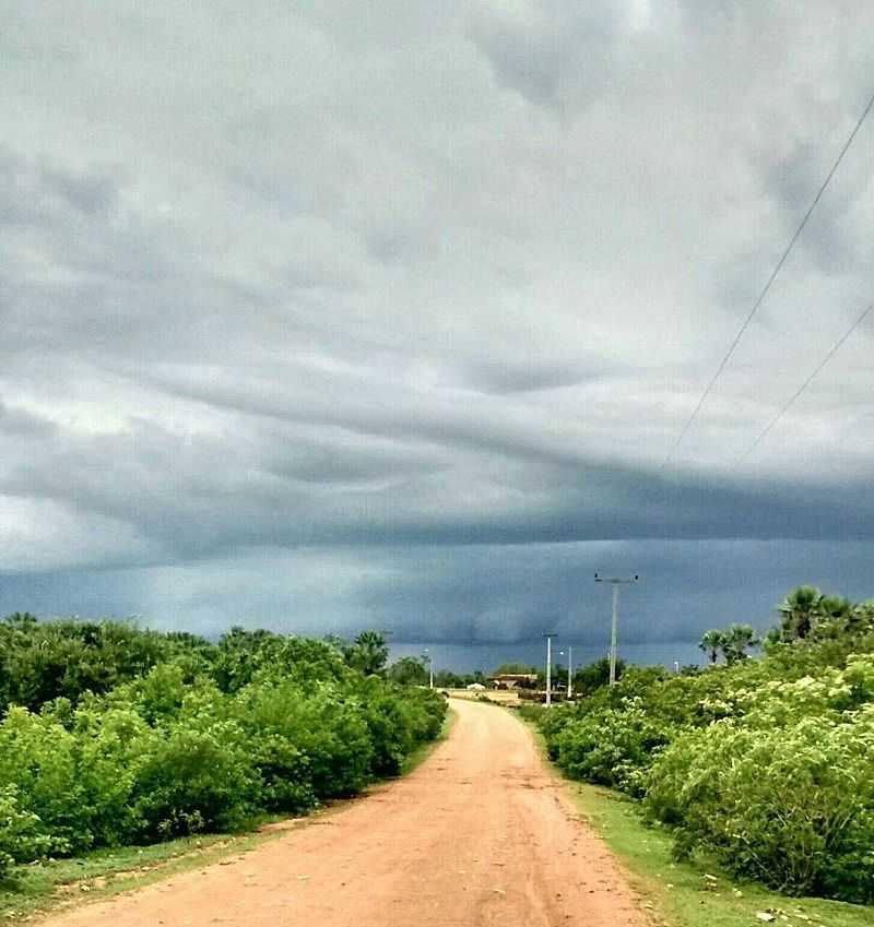 MALHADA GRANDE-CE-CHEGANDO  CIDADE-FOTO:FACEBOOK - MALHADA GRANDE - CE