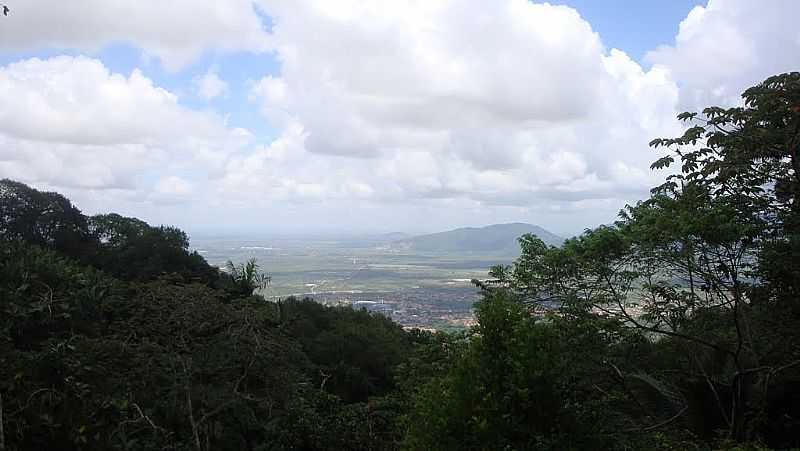 MARANGUAPE-CE-VISTA DA CIDADE E DA SERRA-FOTO:BEKBRA - MARANGUAPE - CE