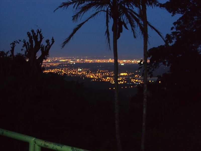 MARANGUAPE-CE-VISTA NOTURNA DA CIDADE-FOTO:VALRIA SOUSA - MARANGUAPE - CE