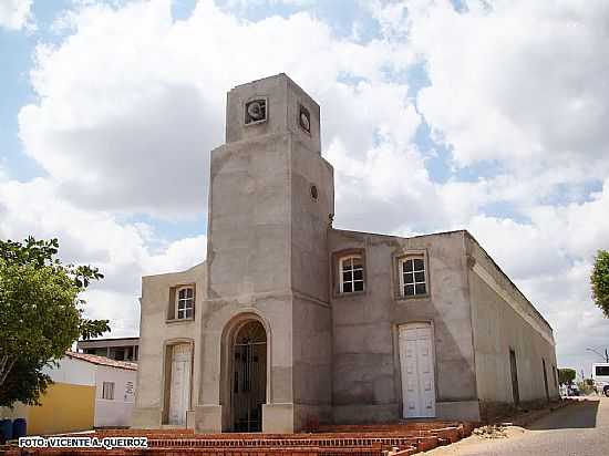 MATRIZ DE SO SEBASTIO EM POO DAS TRINCHEIRAS-FOTO:VICENTE A. QUEIROZ - POO DAS TRINCHEIRAS - AL