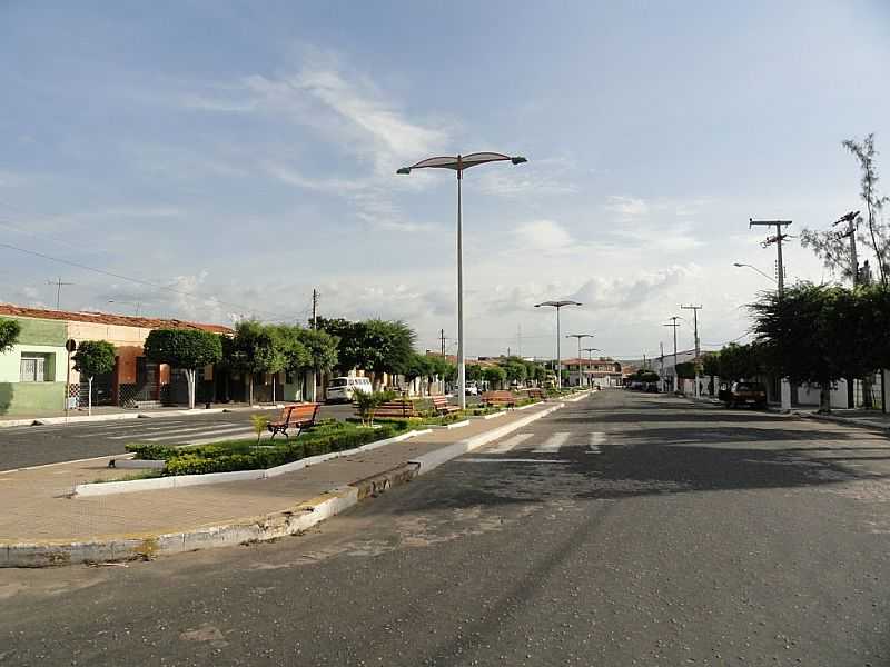 MILAGRES-CE-AVENIDA CENTRAL-FOTO:WALTER LEITE - MILAGRES - CE