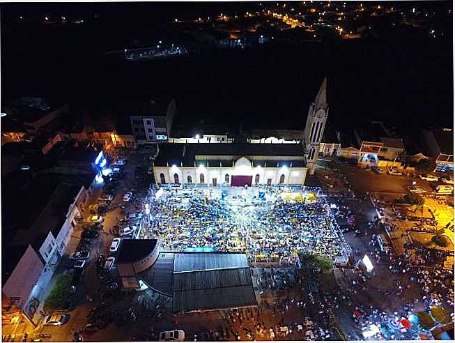 IGREJA MATRIZ NOSSA SENHORA DA GLRIA, POR ERIVAN JNIOR - MOMBAA - CE