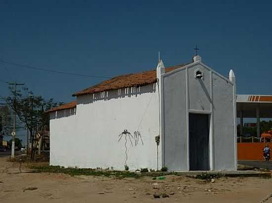 CAPELA EM MONDUBIM-FOTO:KREWINKEL-TERTO DE A - MONDUBIM - CE