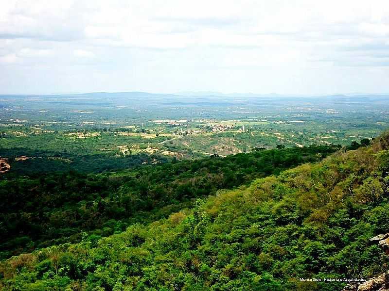 VISTA DE MONTE SION DO ALTO DA SERRA - FOTO: MNICA ALENCAR - MONTE SION - CE