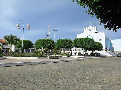 IGREJA MATRIZ DE MORRINHOS, POR NONATO ROCHA - MORRINHOS - CE