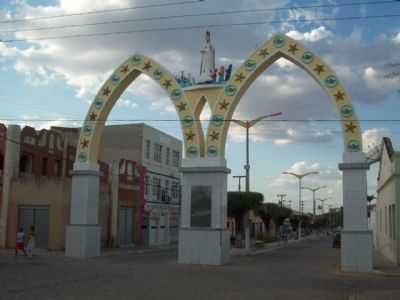 ARCO DE NOSSA SENHORA DE FATIMA, POR CRIARTSTUDIO - NOVA RUSSAS - CE