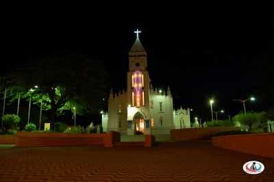 IGREJA MATRIZ DE NOVA RUSSAS POR HERIBELTHON MARTINS - NOVA RUSSAS - CE