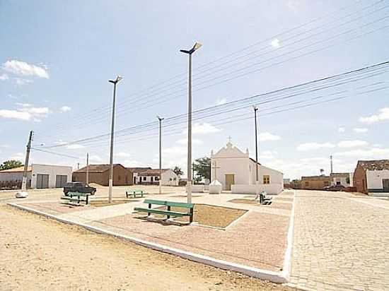 PRAA E IGREJA DE NOVO ASSIS-FOTO:FLAVIOEUFRAZIO - NOVO ASSIS - CE