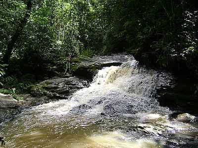 CACHOEIRA DA VIADA FOTO POR MANOELALMEIDAJR  - PACOTI - CE