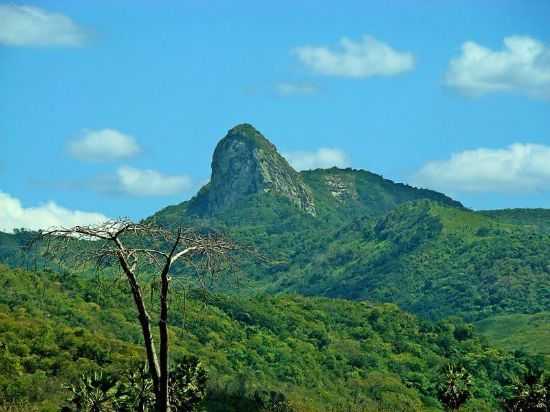 PEDRA DO BACAMARTE, POR MATEUS ANDRADE DA ROCHA FARIAS - PALMCIA - CE