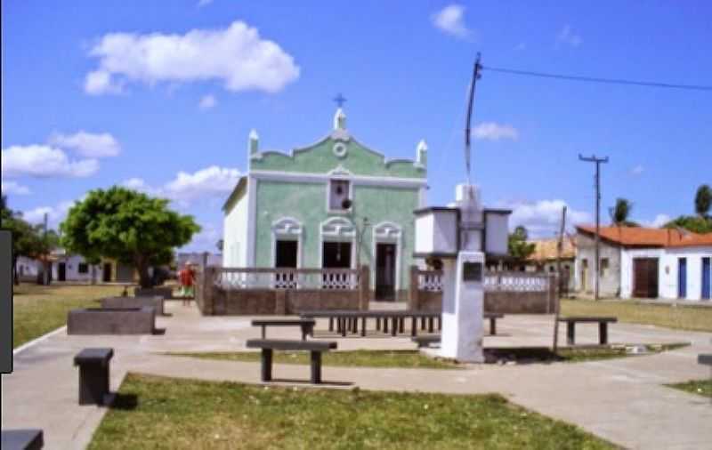 PASSAGEM-CE-IGREJA NO CENTRO DA VILA-FOTO:CHAVALZADA - PASSAGEM - CE