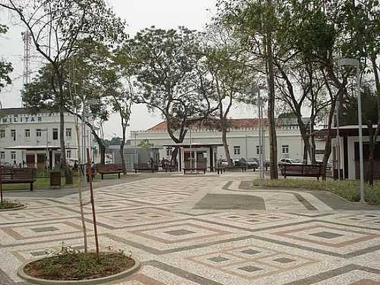 PRAA DA REVOLUO NO CENTRO DE RIO BRANCO-FOTO:JEZAFLU=ACRE=BRASIL  - RIO BRANCO - AC