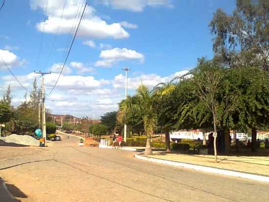 CENTRO, POR EDUARDA ARAJO - PORTEIRAS - CE