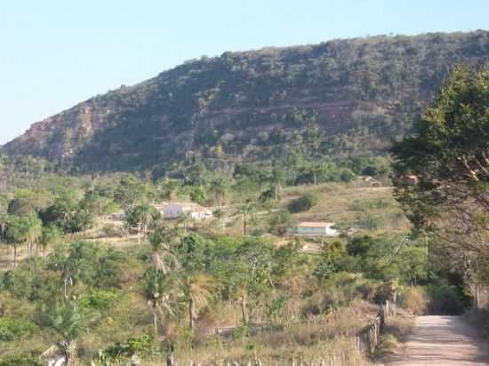 PORTEIRAS, POR EDUARDA ARAJO - PORTEIRAS - CE