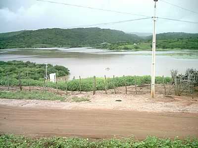 BARRAGEM  FOTO
POR DANRAF  - QUITERIANPOLIS - CE