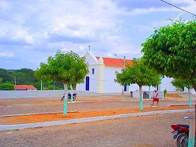 IGREJA CENTRO  FOTO
POR MIQUEI - QUITERIANPOLIS - CE