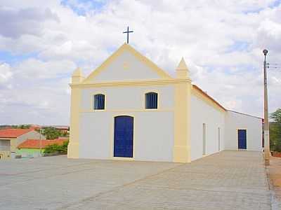 IGREJA CENTRO  FOTO
POR MIQUEI - QUITERIANPOLIS - CE