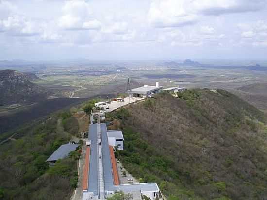 VISTA DO ALTO DO SANTURIO DE N.SRA.RAINHA DO SERTO-FOTO:ALMIR JUC JR - QUIXAD - CE